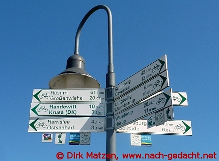 Radweg-Beschilderung in Flensburg