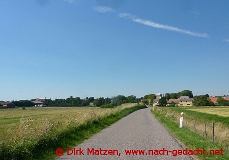 Anfahrt auf Hjer