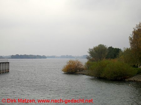 Elbe in der Nhe vom Atomkraftwerk Krmmel