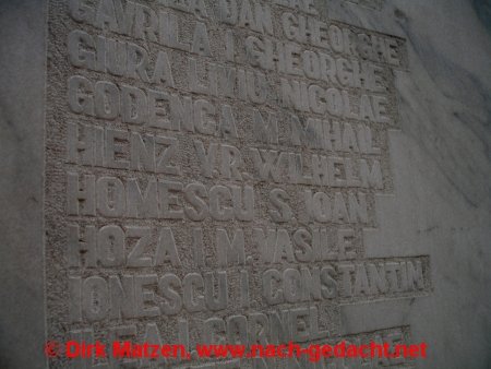 Sibiu, Hermannstadt - Gedenktafel mit Namen der Toten der Revolution 1989