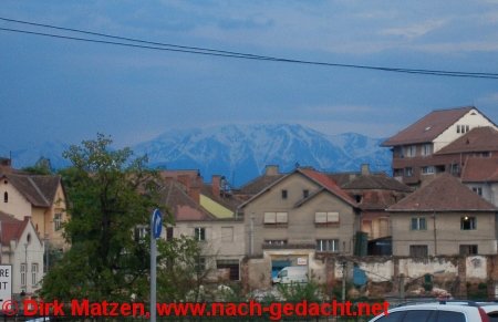 Sibiu, Hermannstadt - Karpaten im Hintergrund
