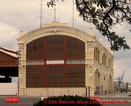 Valencia, Jugendstil-Lagerhalle am Hafen