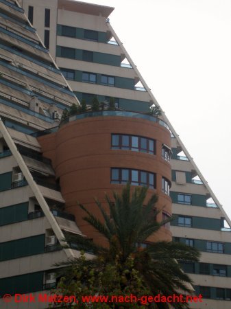 Valencia, modernes Wohngebäude